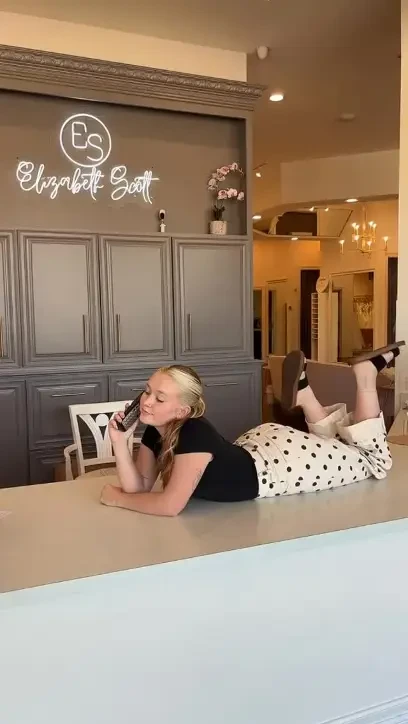 Instagram #0